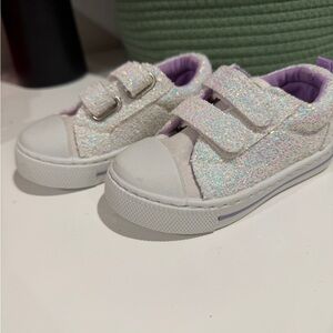 Sparkly White and Purple Toddler Sneakers NWT SZ4